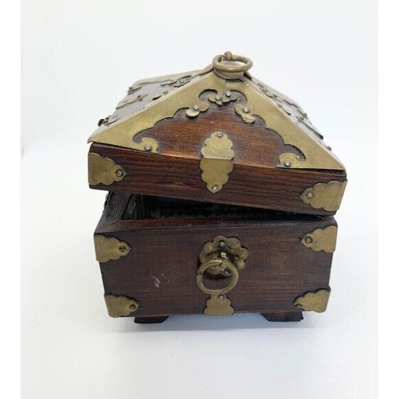 Vintage Asian Wooden and Brass Decorative Box Home Decor Gift - Picture 6 of 9